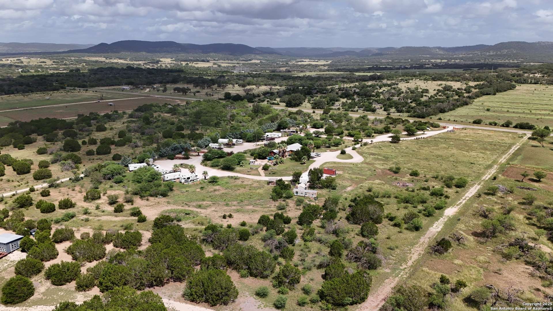 Tarpley, TX 78883,10965 Fm 470
