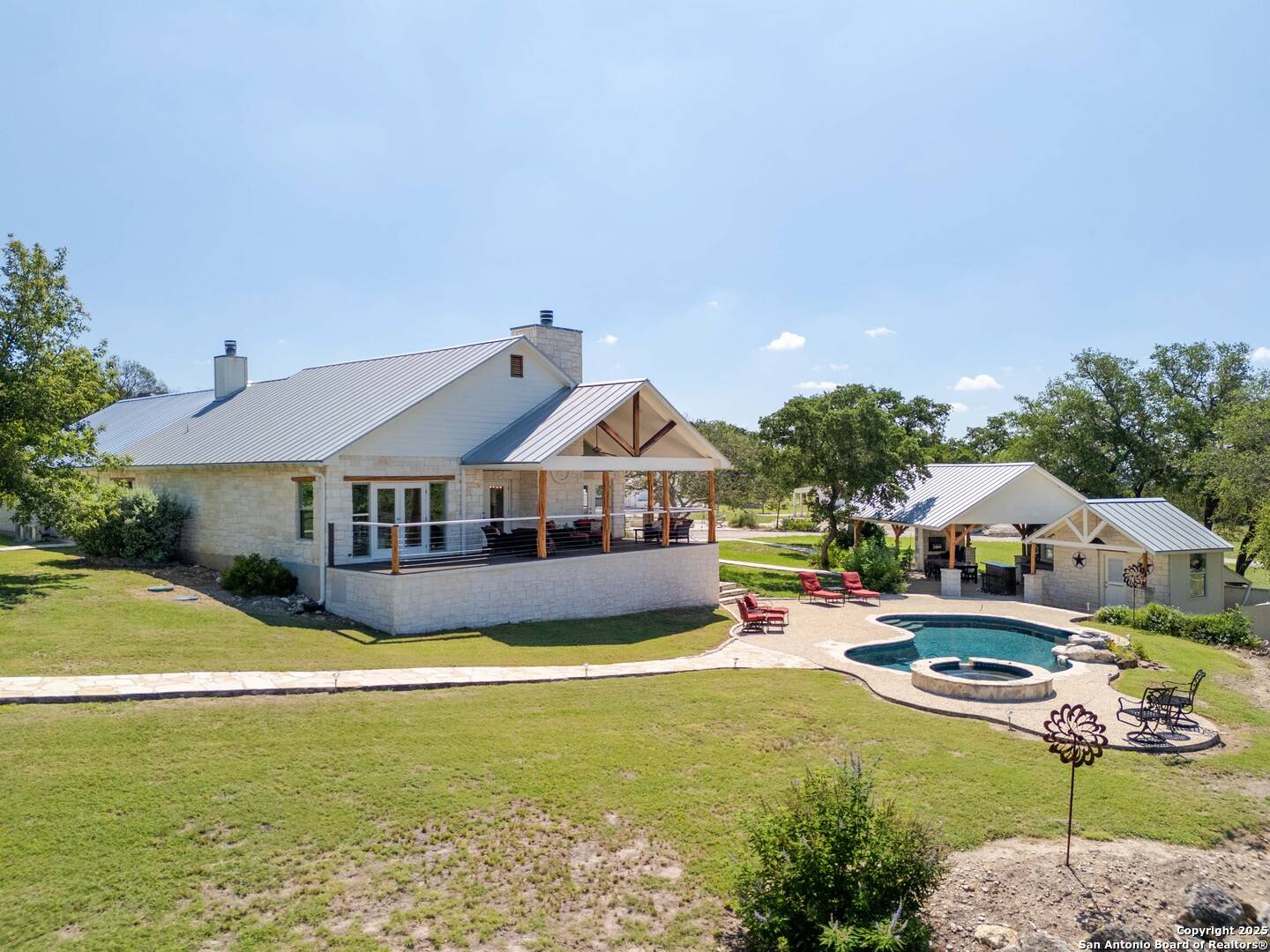 Medina, TX 78055-3792,456 RAIN RD