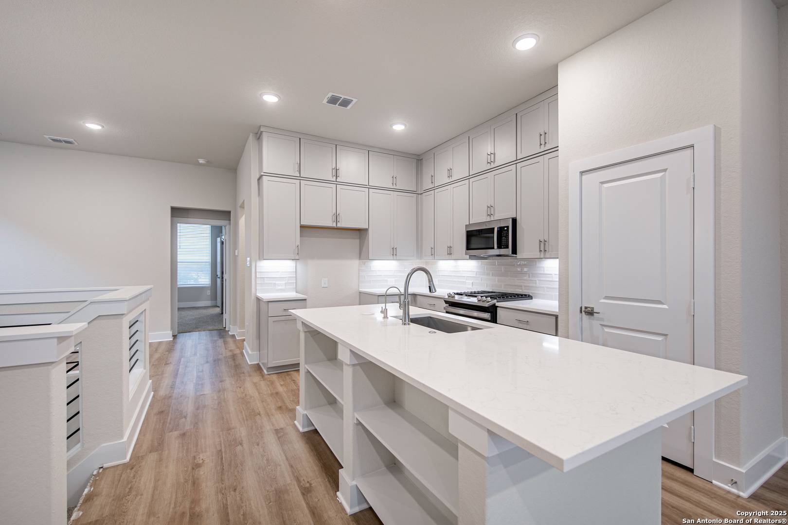 San Antonio, TX 78258,20675 Huebner Rd Unit 702
