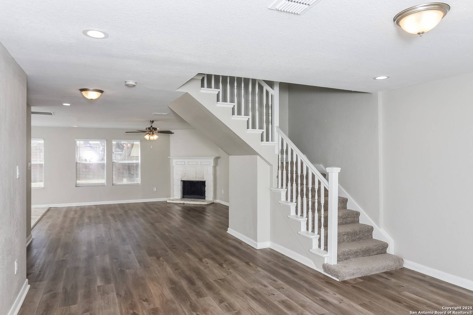San Antonio, TX 78254,8111 Ashwood Pointe