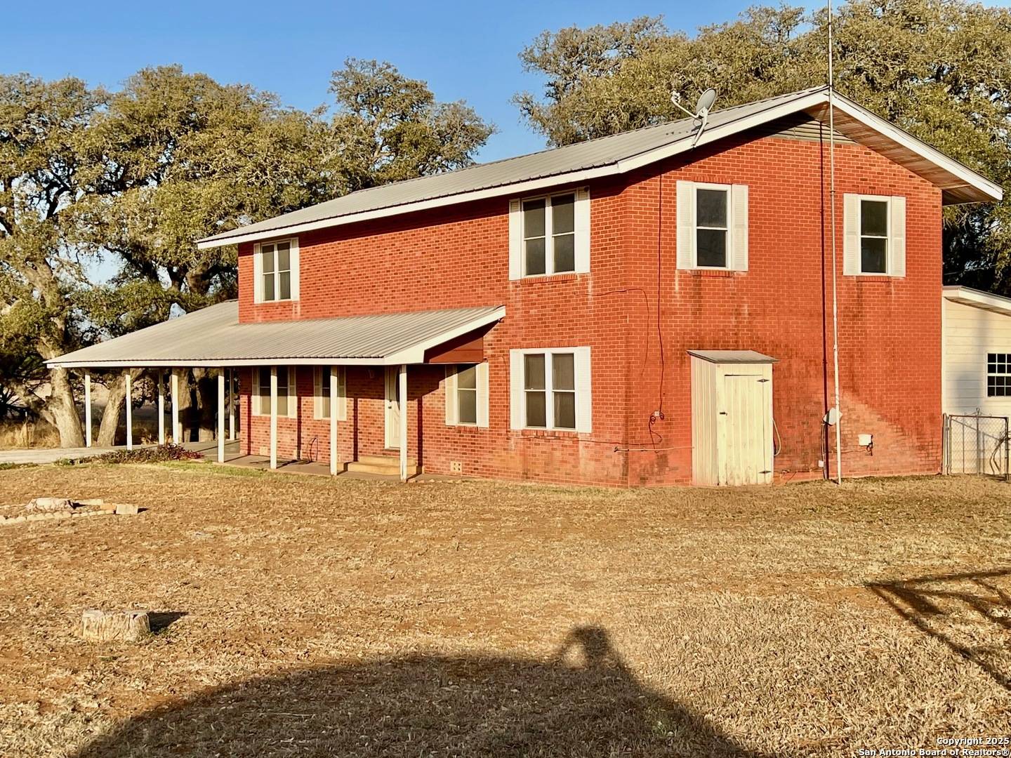 Jourdanton, TX 78026,500 Bluntzer Rd