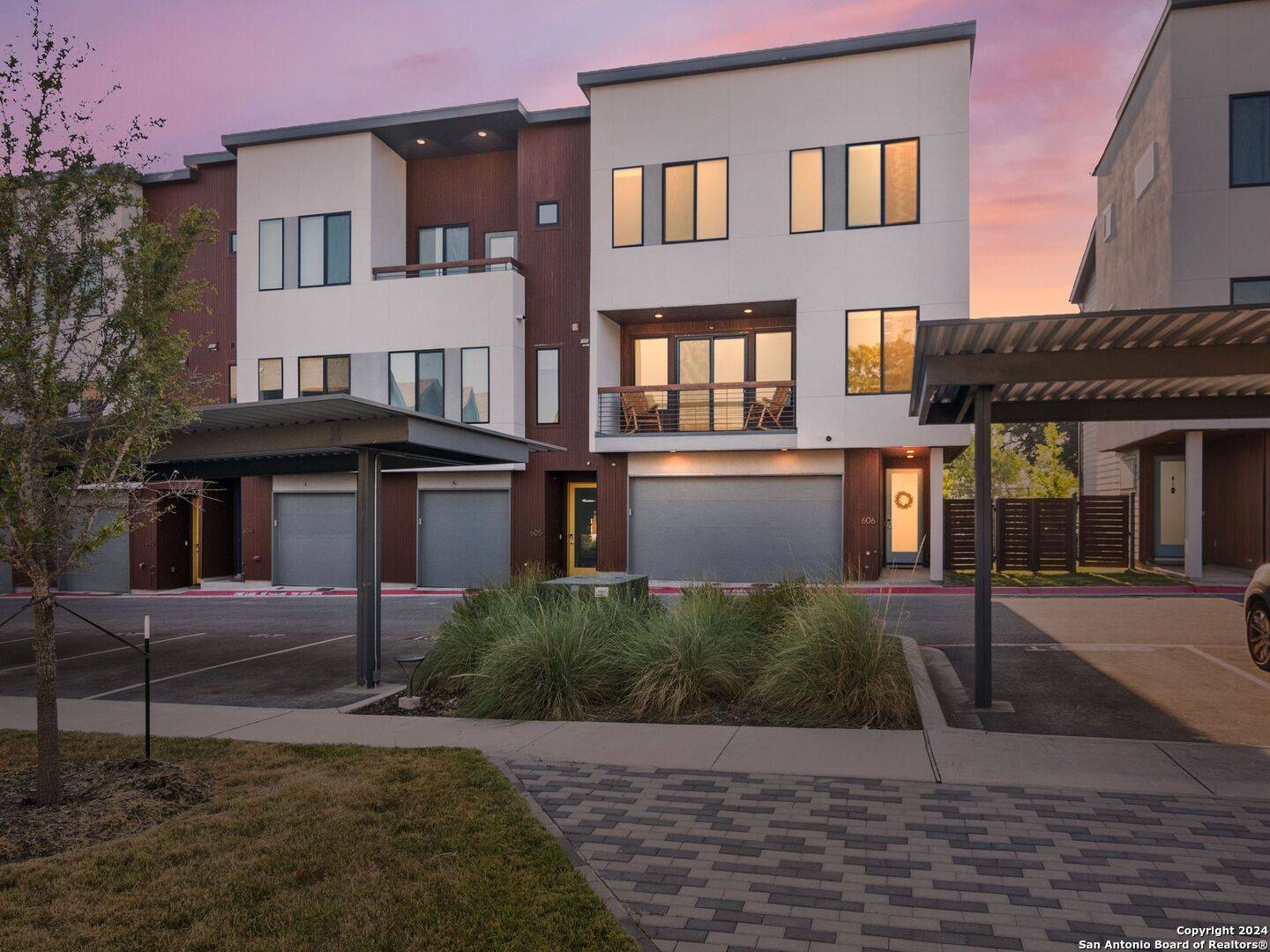 San Antonio, TX 78209-7104,102 TENDICK UNIT 606