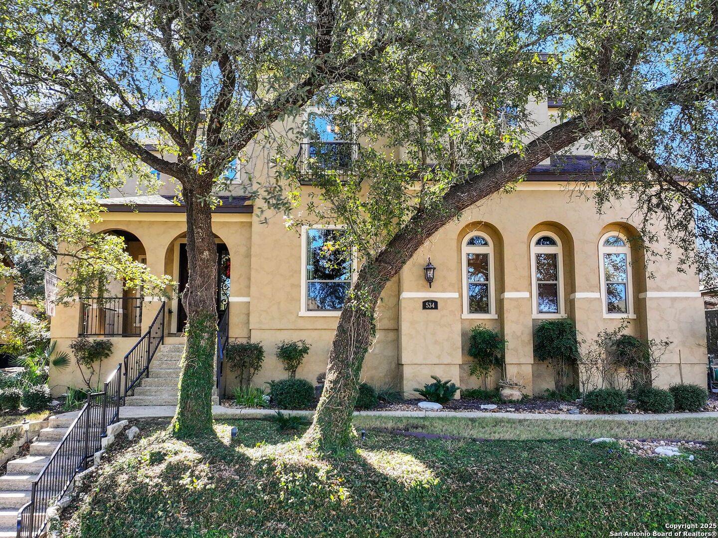San Antonio, TX 78258-4902,534 CANYON RISE
