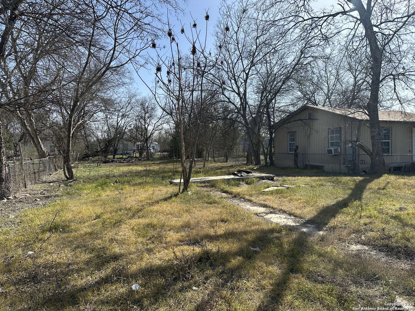 San Antonio, TX 78220,766 F