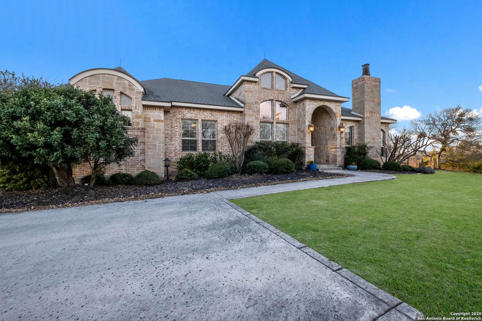 Boerne, TX 78006,200 Menger