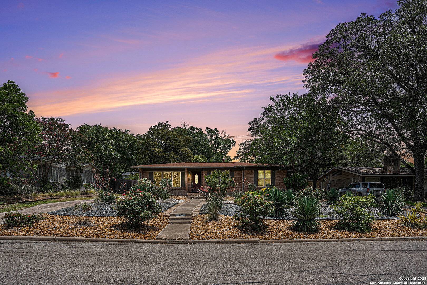 Terrell Hills, TX 78209,1229 Wiltshire Ave