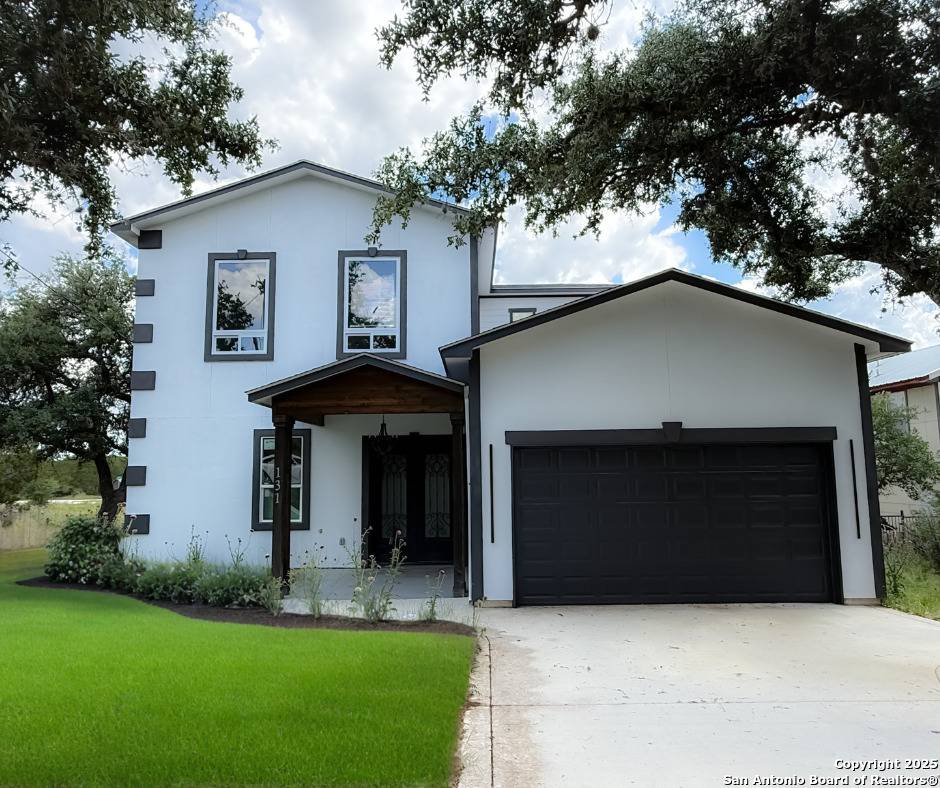 Canyon Lake, TX 78133,131 FRIENDLYWOOD DR