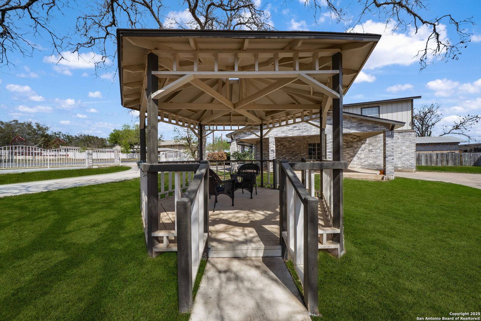 Poteet, TX 78065,57 Gateway Dr