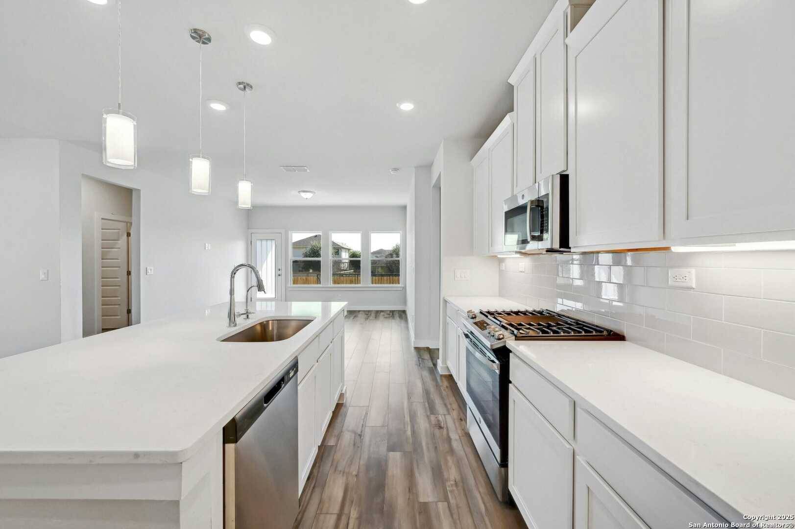 New Braunfels, TX 78130,1514 Saddleback