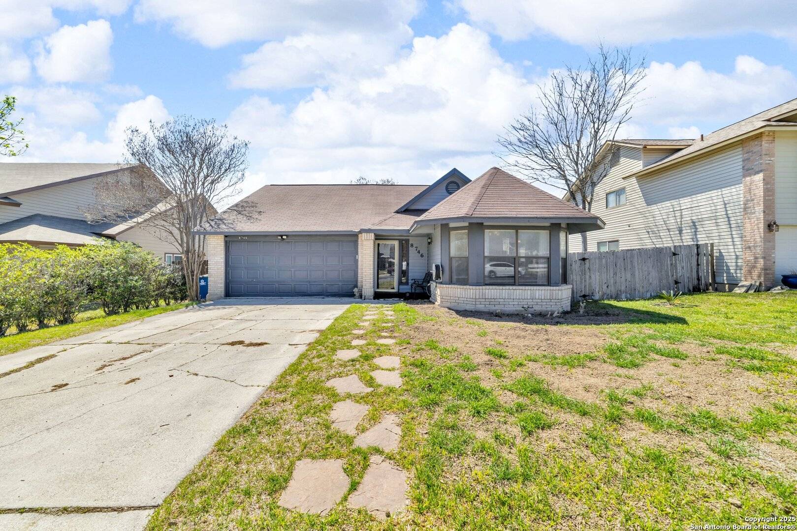 San Antonio, TX 78239,8746 Serene Ridge