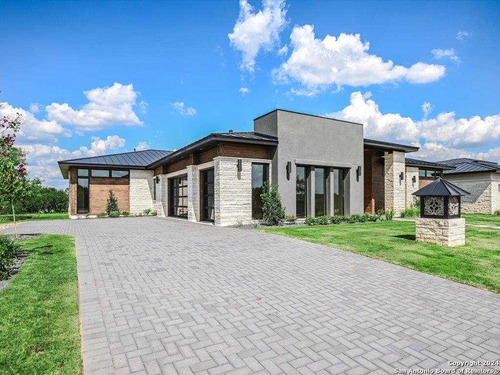 Horseshoe Bay, TX 78657,105 Island Ct.