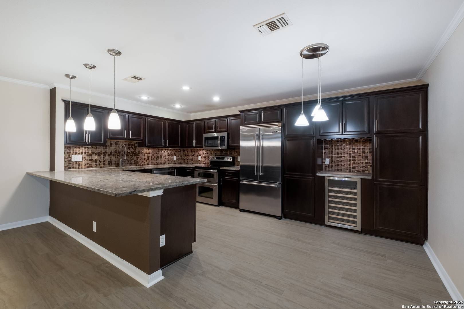 San Antonio, TX 78209,100 Lorenz Rd UNIT 1109