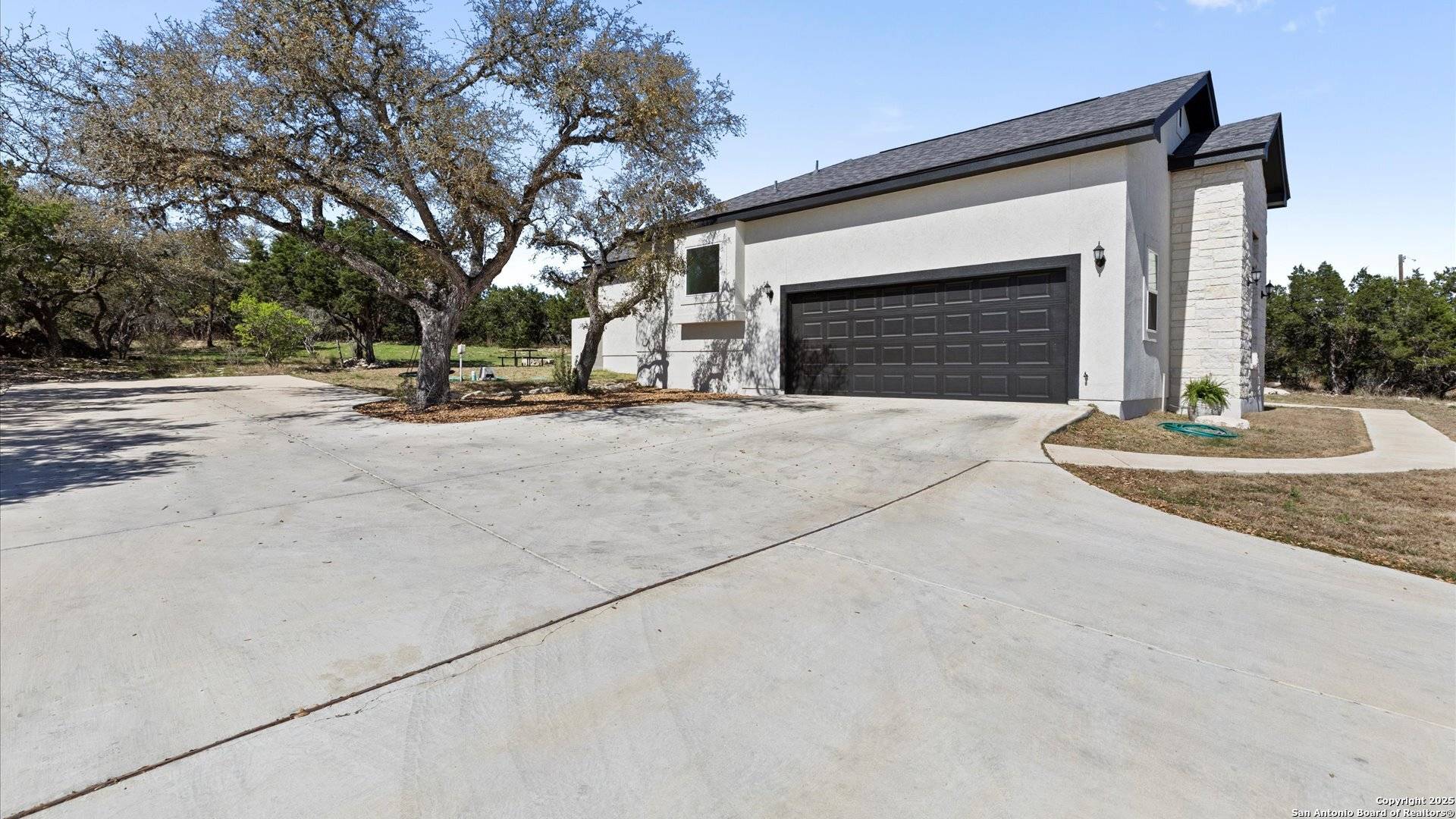 Spring Branch, TX 78070,212 High Point