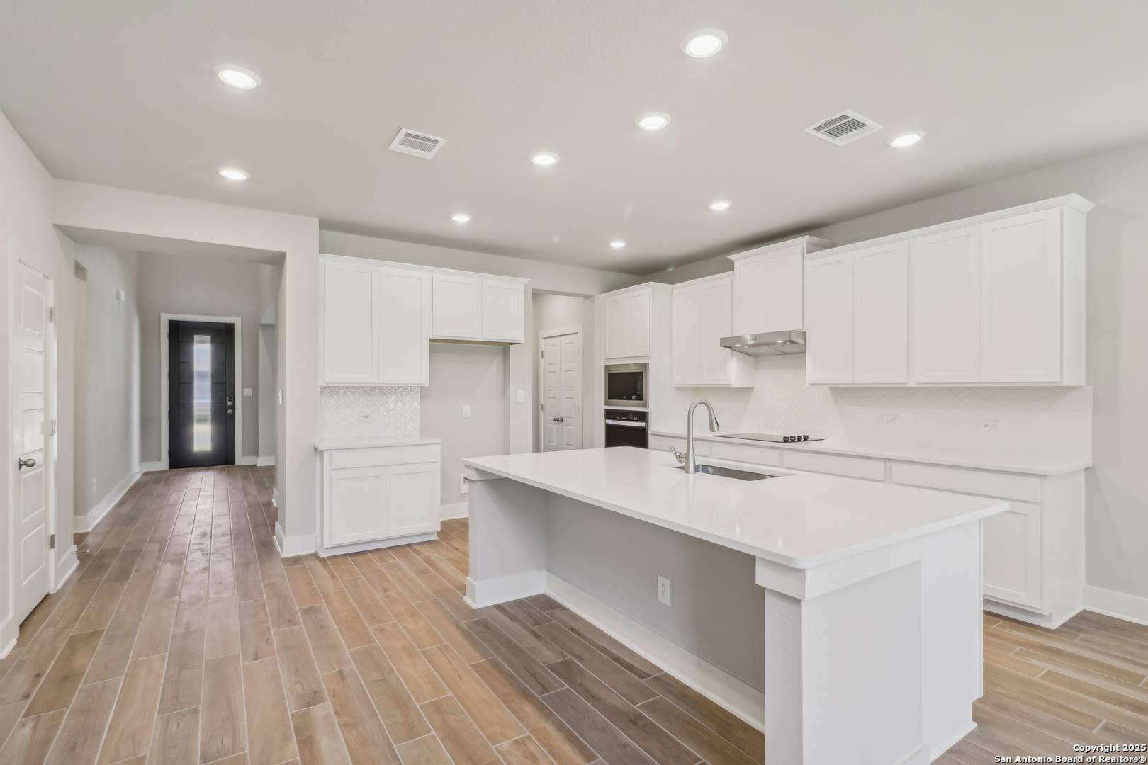 Boerne, TX 78006,10419 Dragonfish Avenue