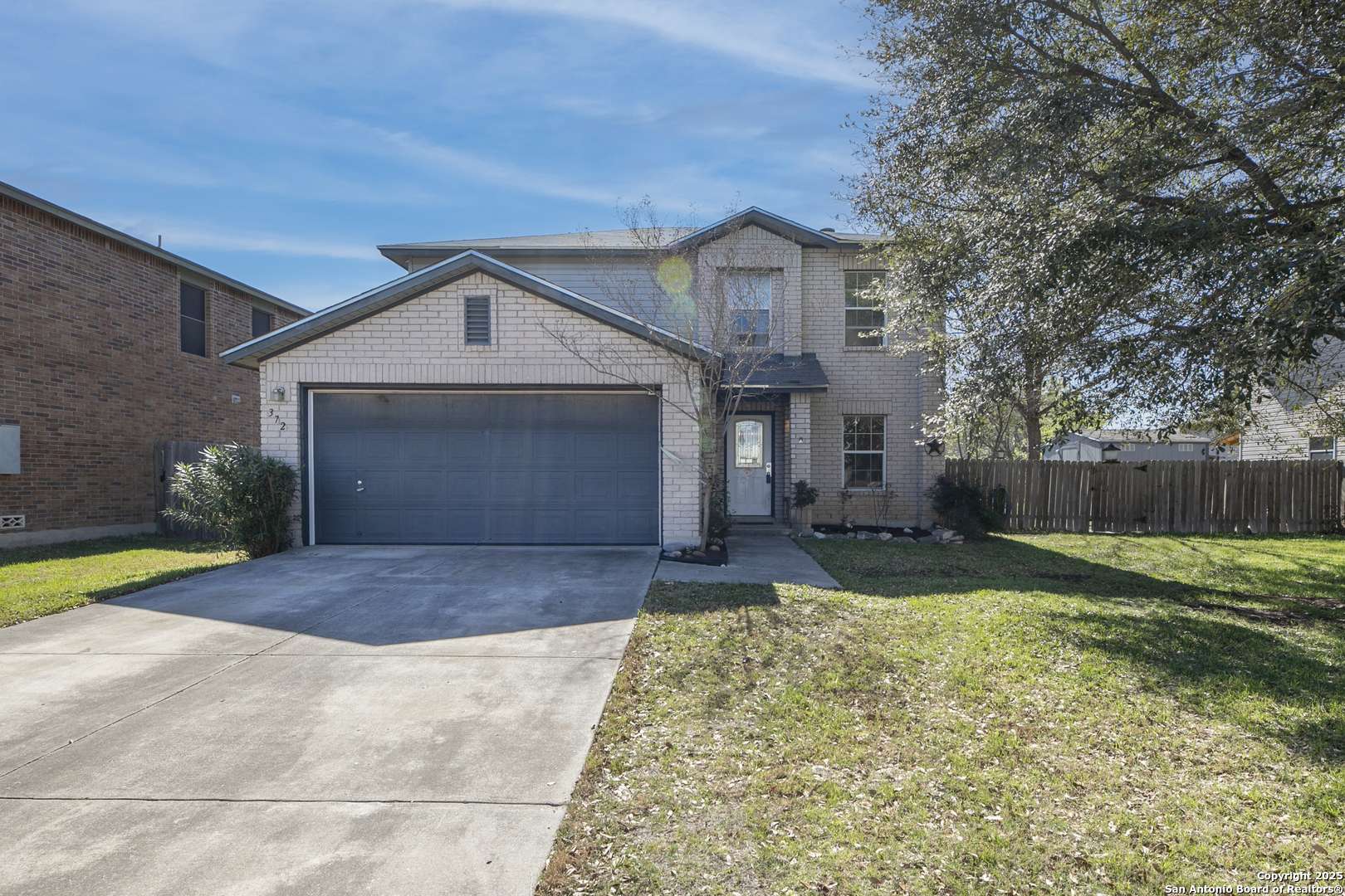 New Braunfels, TX 78130,372 Copper Hill