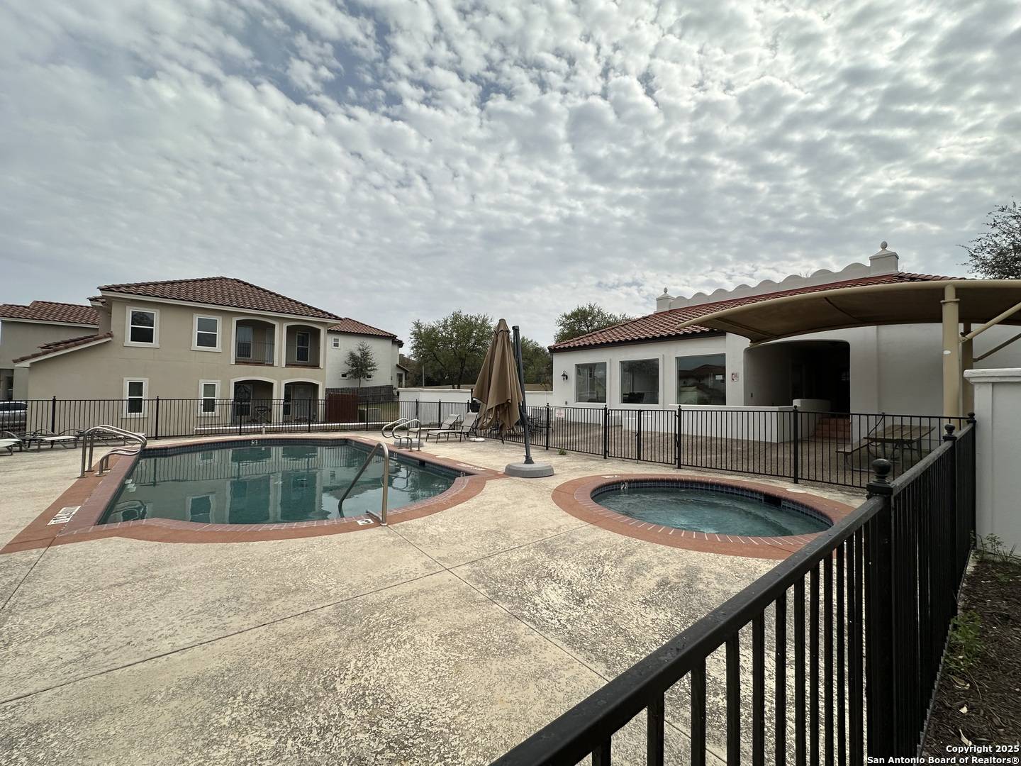 San Antonio, TX 78232,2779 Del Pilar