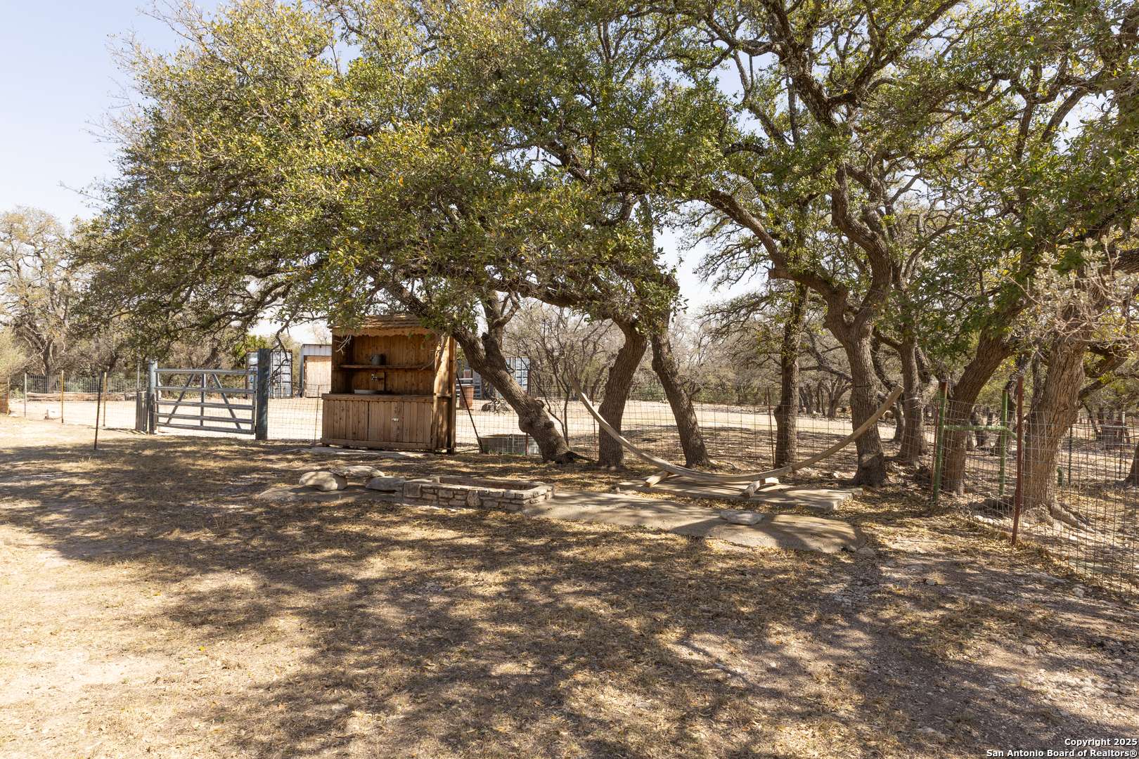 Menard, TX 76859,4394 KC 370