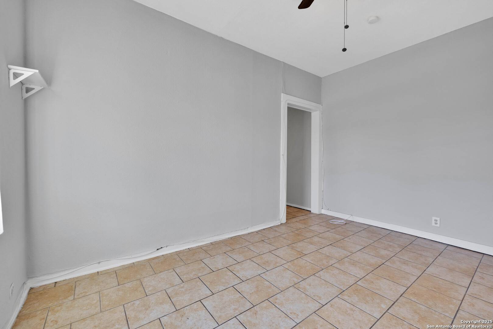 San Antonio, TX 78228,652 N San Ignacio UNIT 101