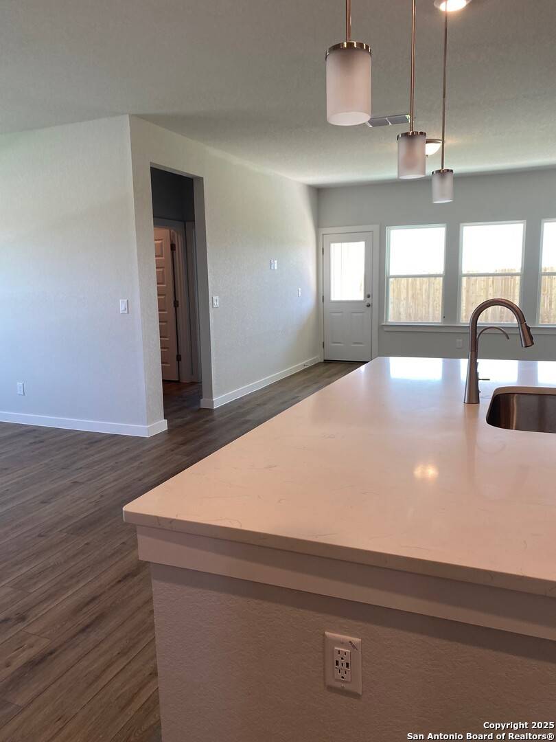 New Braunfels, TX 78130,2074 Newforest Peak