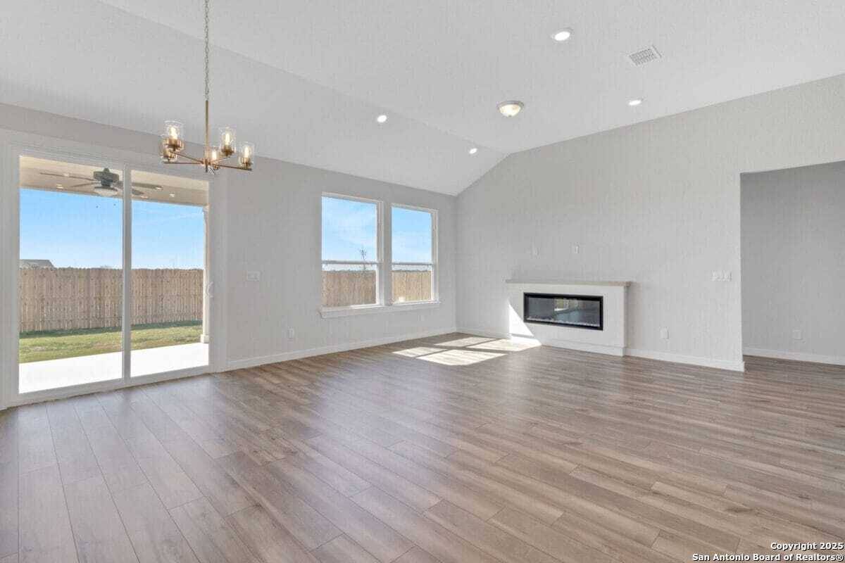 New Braunfels, TX 78130,1518 Passmore Downs