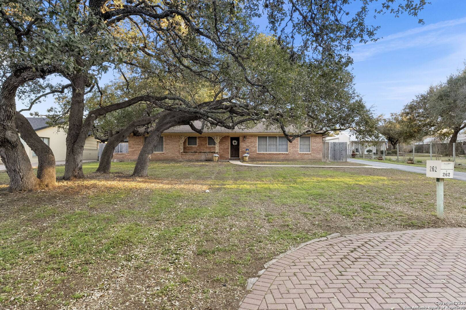 San Antonio, TX 78209,262 Rockhill Dr