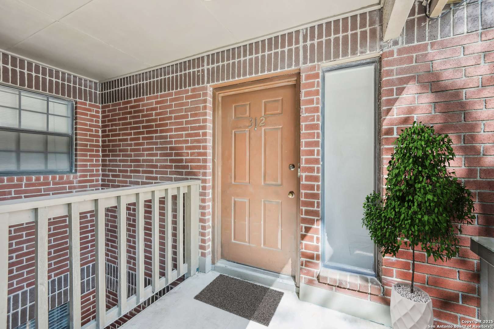 San Antonio, TX 78240,7930 Roanoke UNIT 312