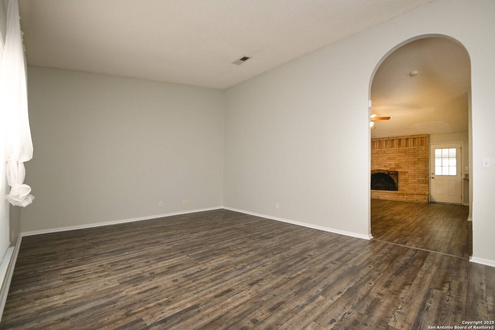 San Antonio, TX 78233,12815 El Sendero