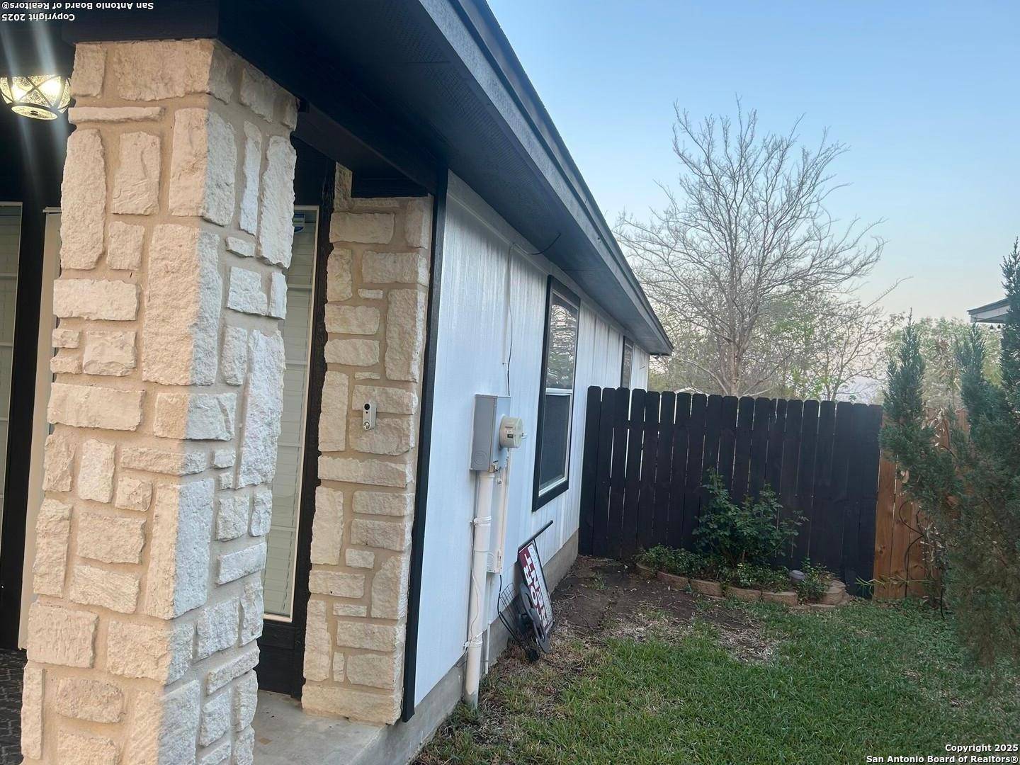 San Antonio, TX 78242,6710 Dragon Fire