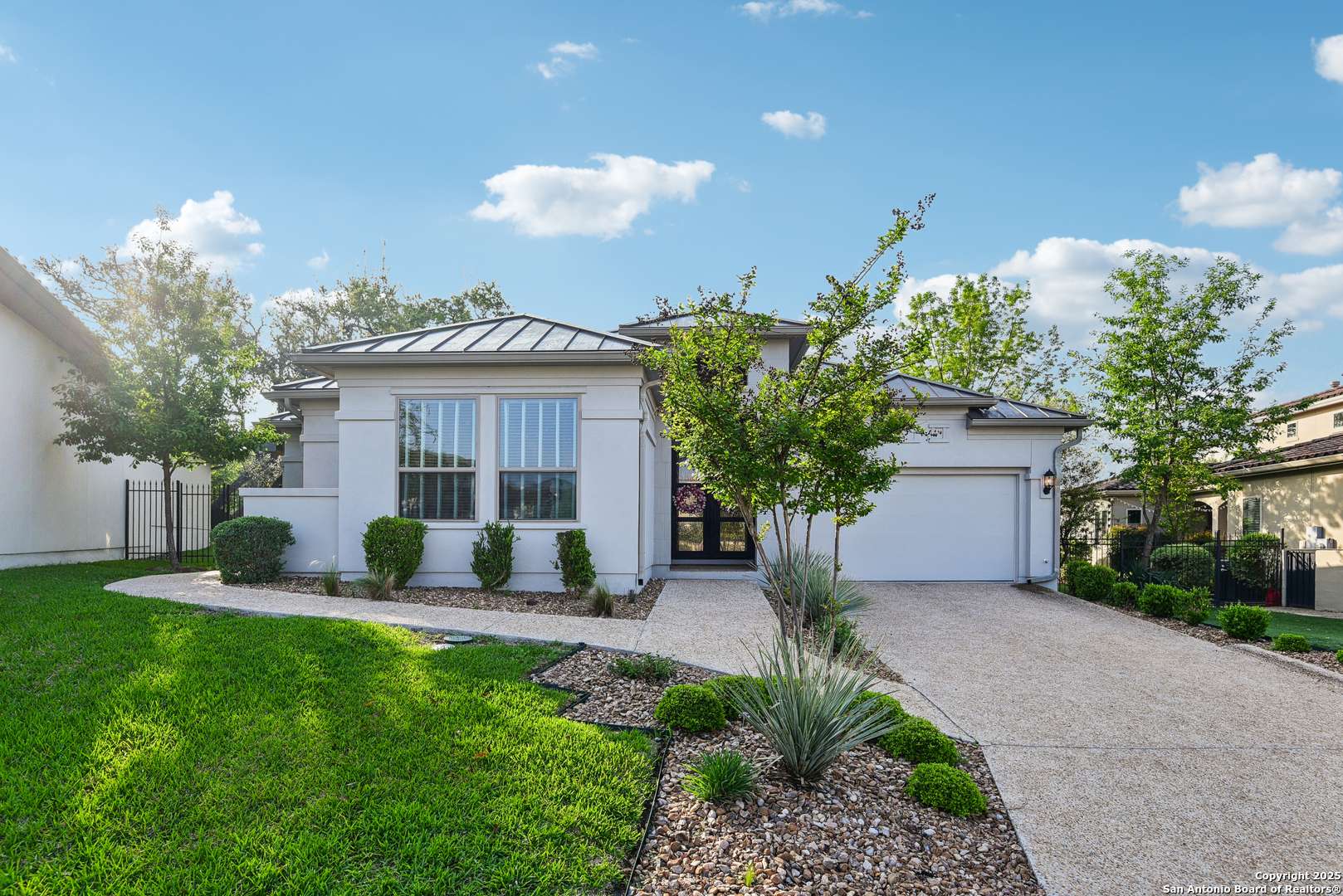 San Antonio, TX 78257,7142 Bluff Run