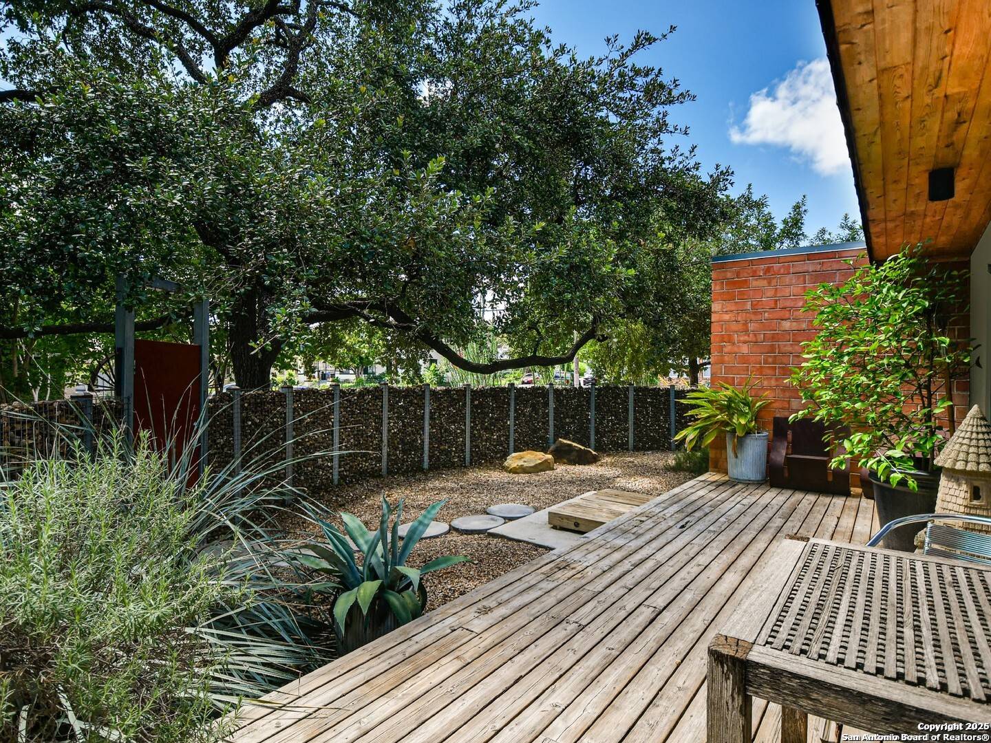 San Antonio, TX 78212,605 Kendall UNIT A