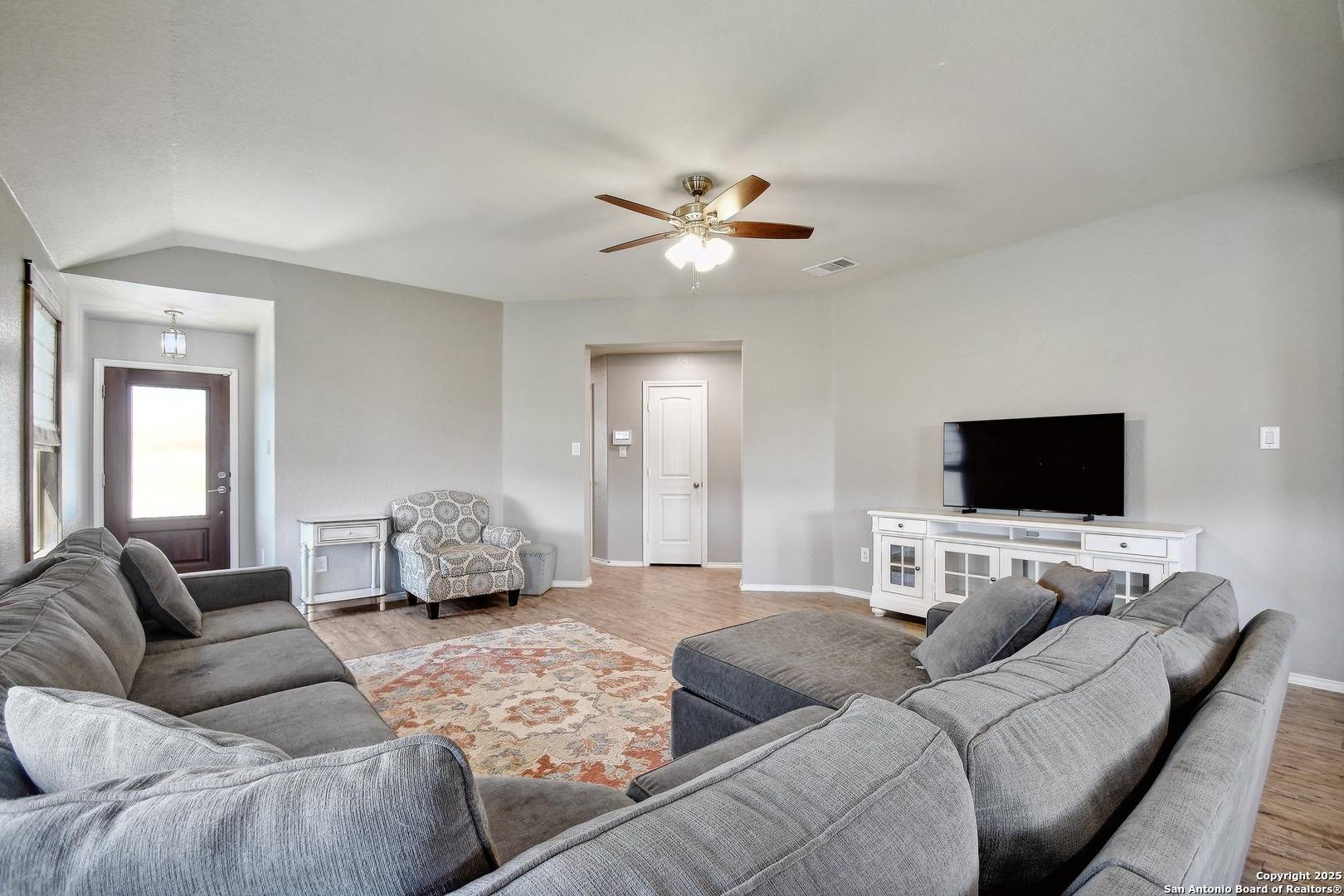 Bulverde, TX 78163,32108 Macey Oak
