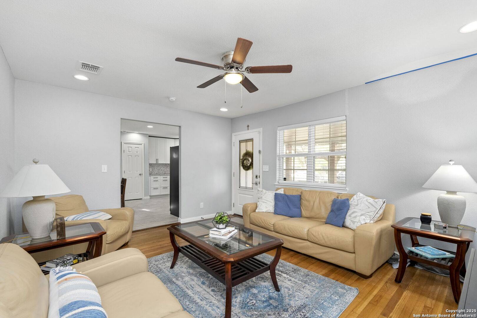 San Antonio, TX 78204,406 Oriental