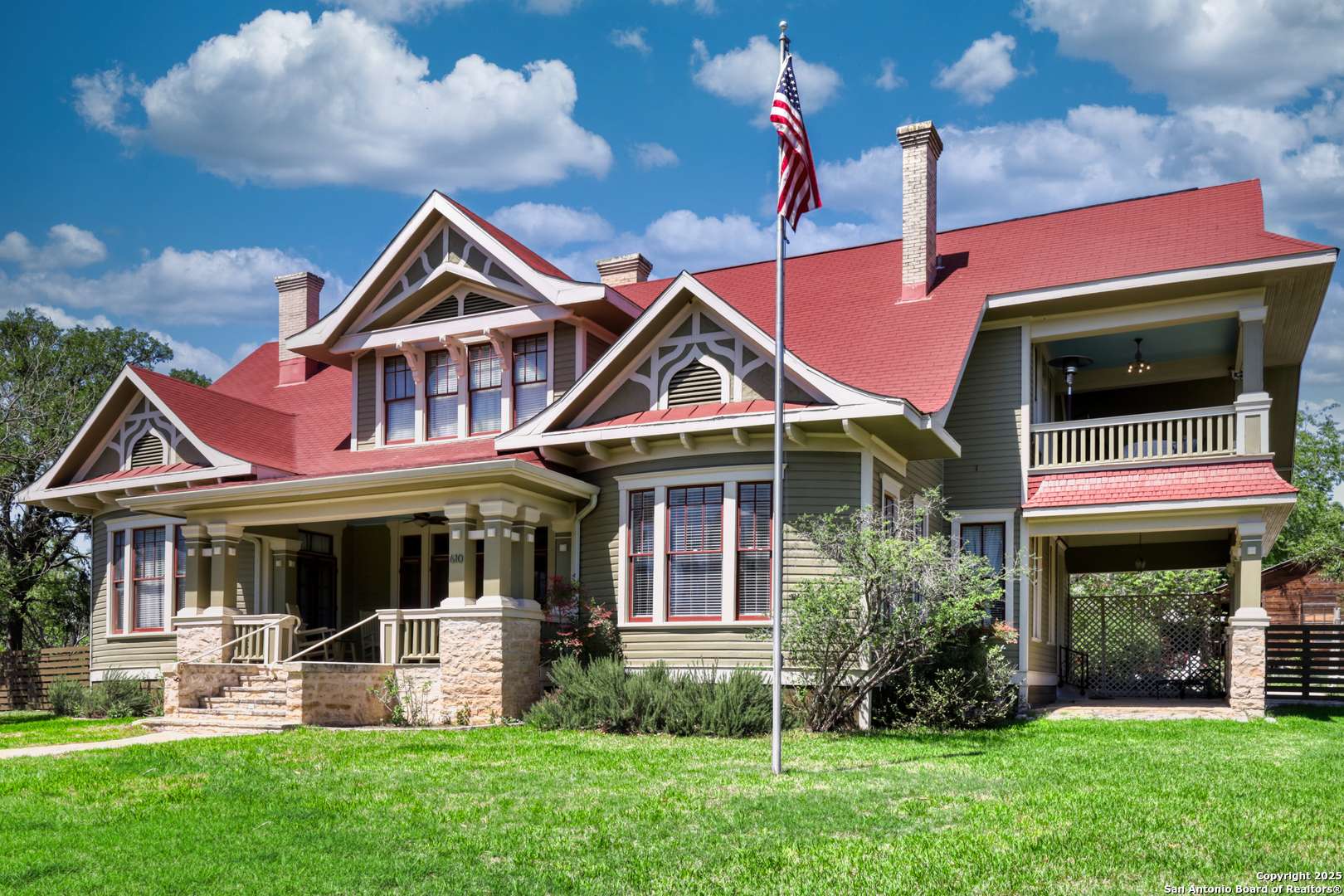 Comfort, TX 78013,610 Second Street