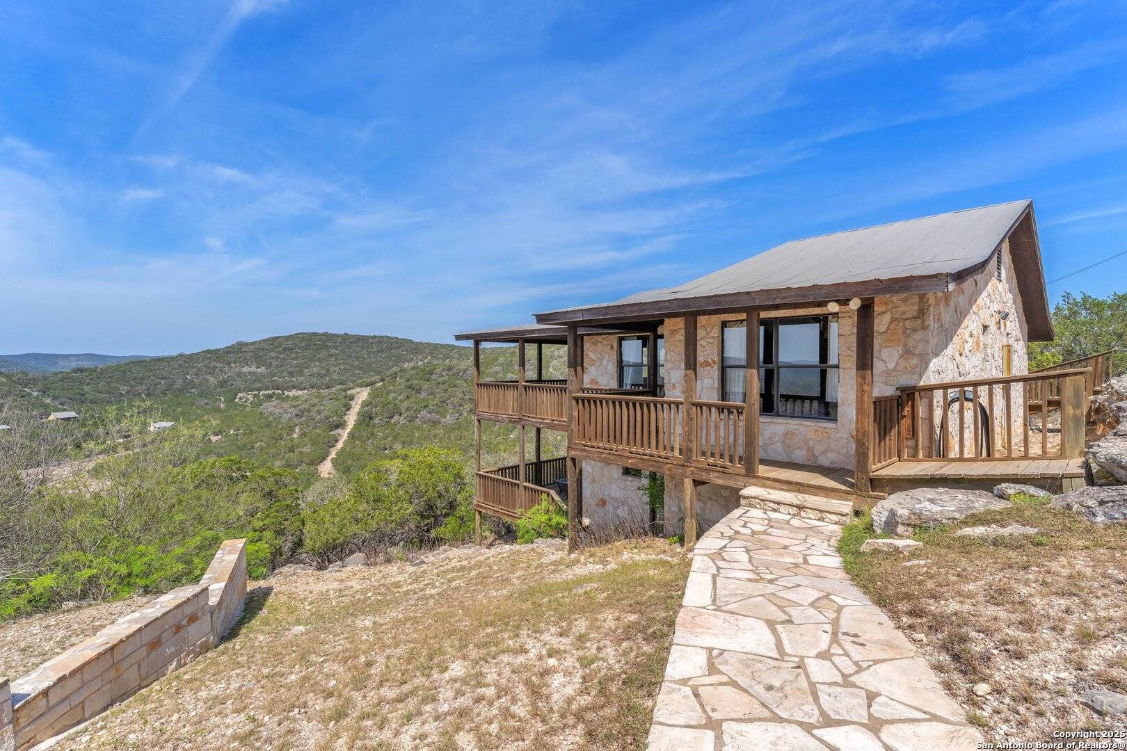 Concan, TX 78838,523 Cat Claw Mountain
