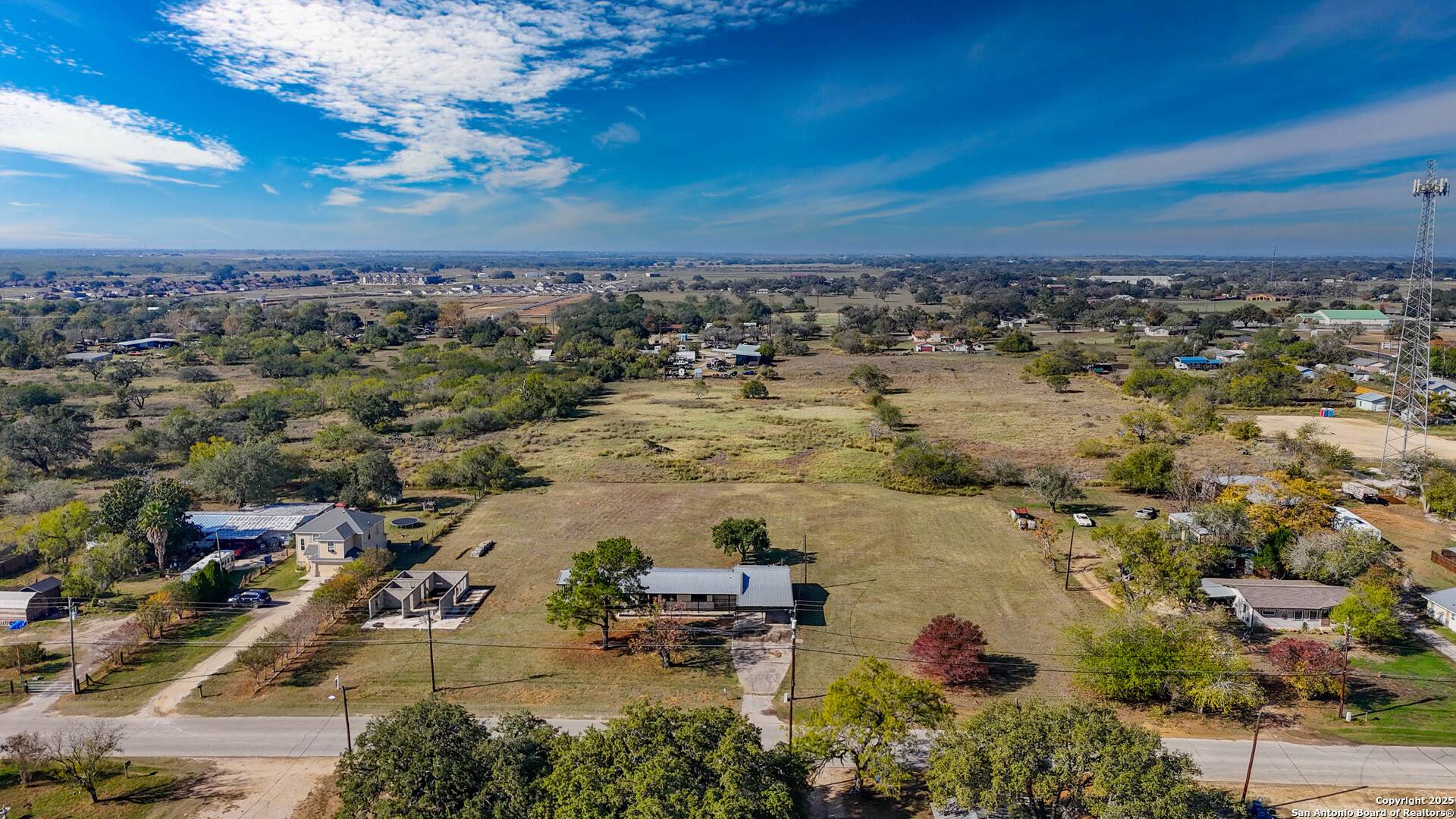 Pleasanton, TX 78064,222 Winship