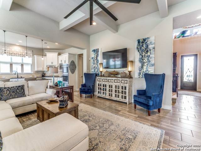 Boerne, TX 78006-3067,112 CANTINA SKY