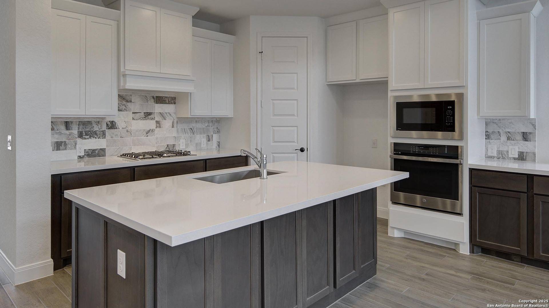 San Antonio, TX 78224,10723 Saleh Corner