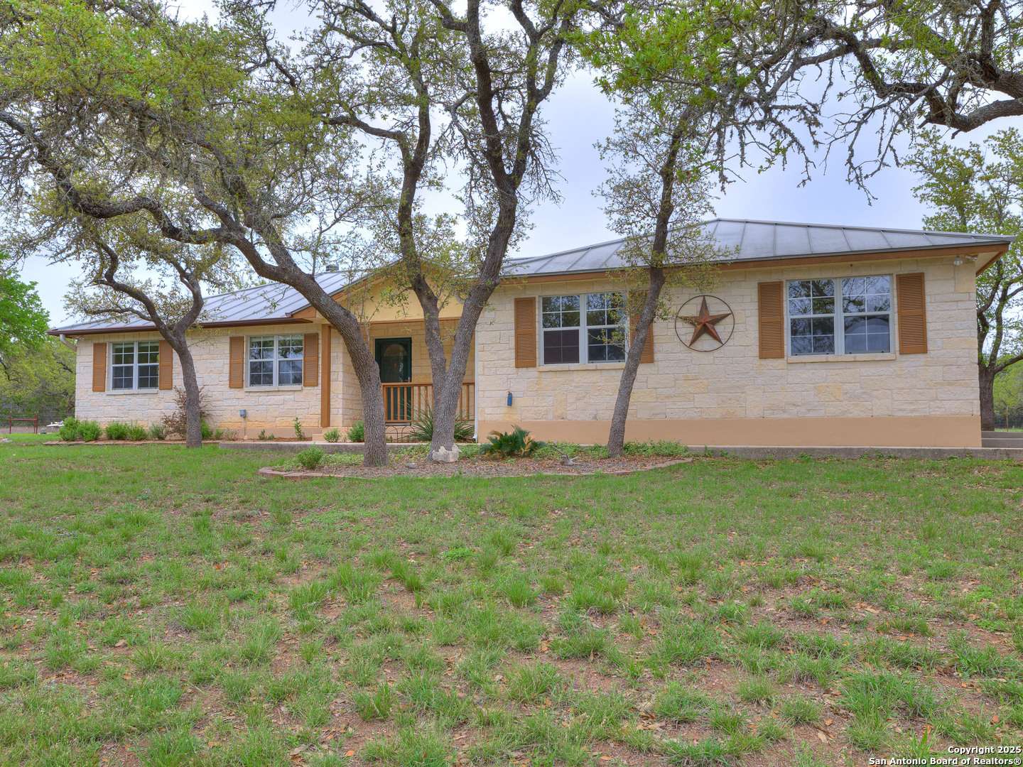 Spring Branch, TX 78070,860 Brookside