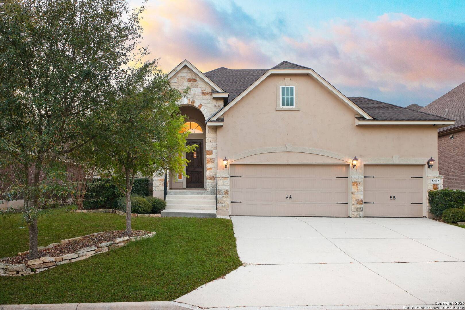 Boerne, TX 78015,8602 Dana Top Dr