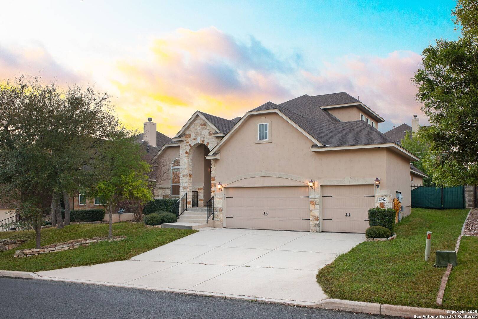 Boerne, TX 78015,8602 Dana Top Dr