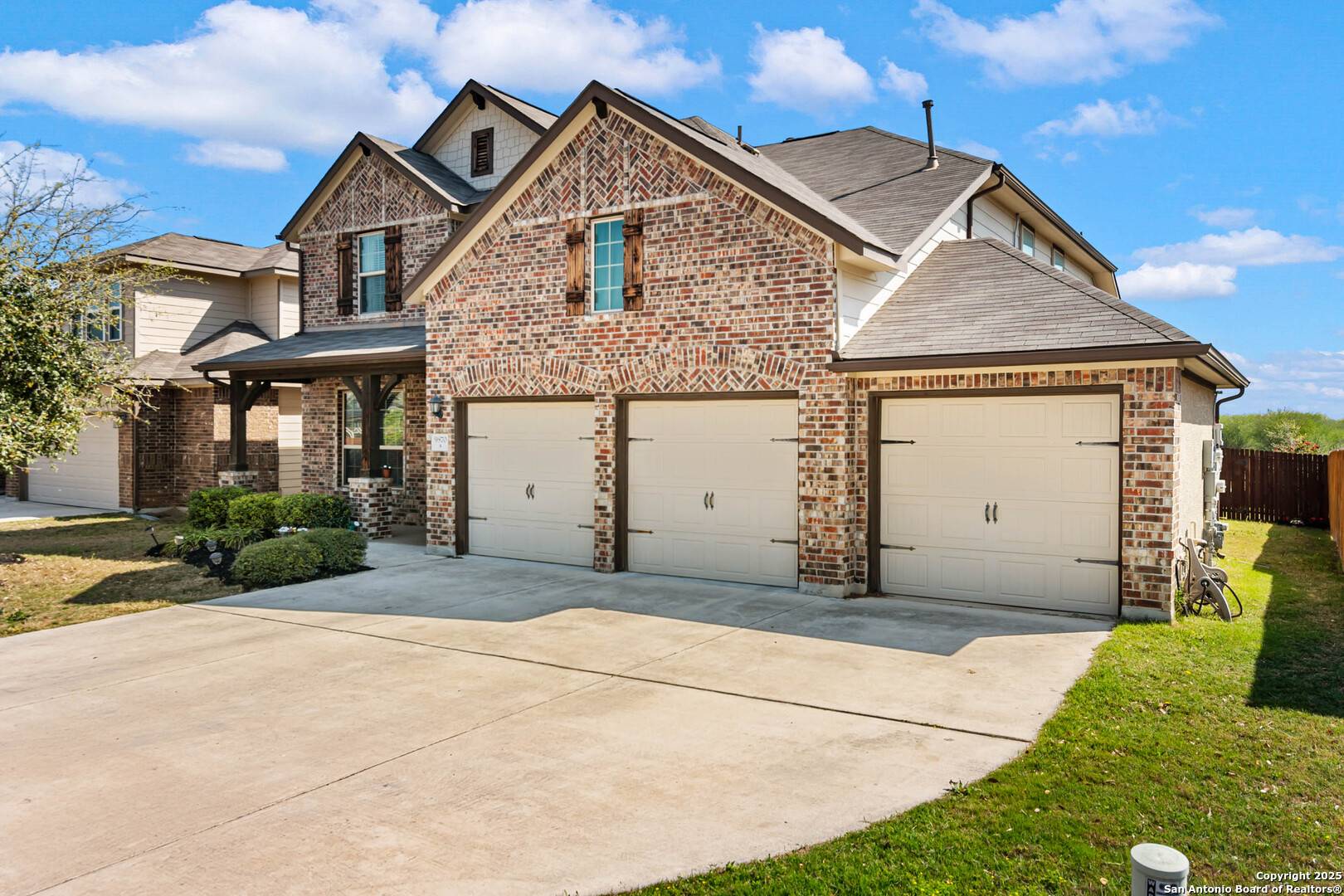 Schertz, TX 78154,9870 Mulhouse