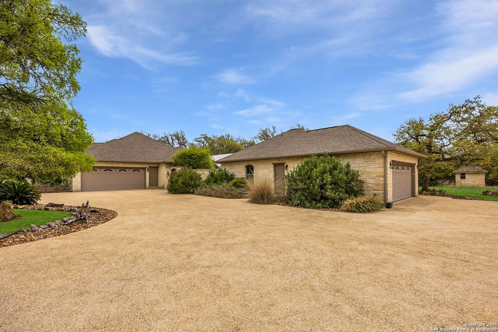 Boerne, TX 78006,85 Rio Colorado