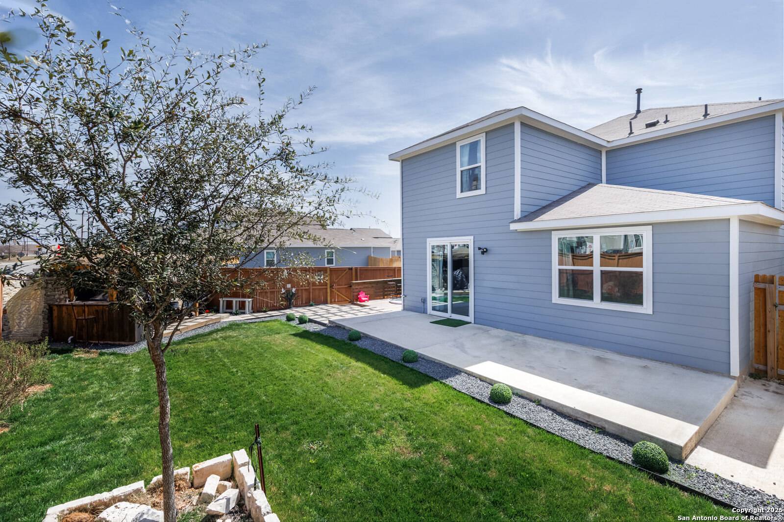 house_img