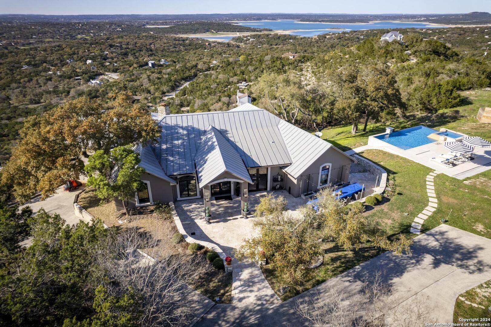 Canyon Lake, TX 78133-6004,2471 VILLAGE OAK