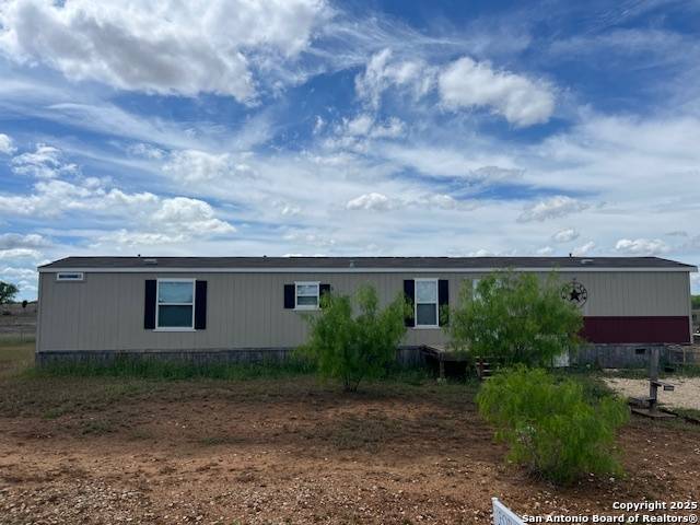 Pleasanton, TX 78064,263 Persimmon