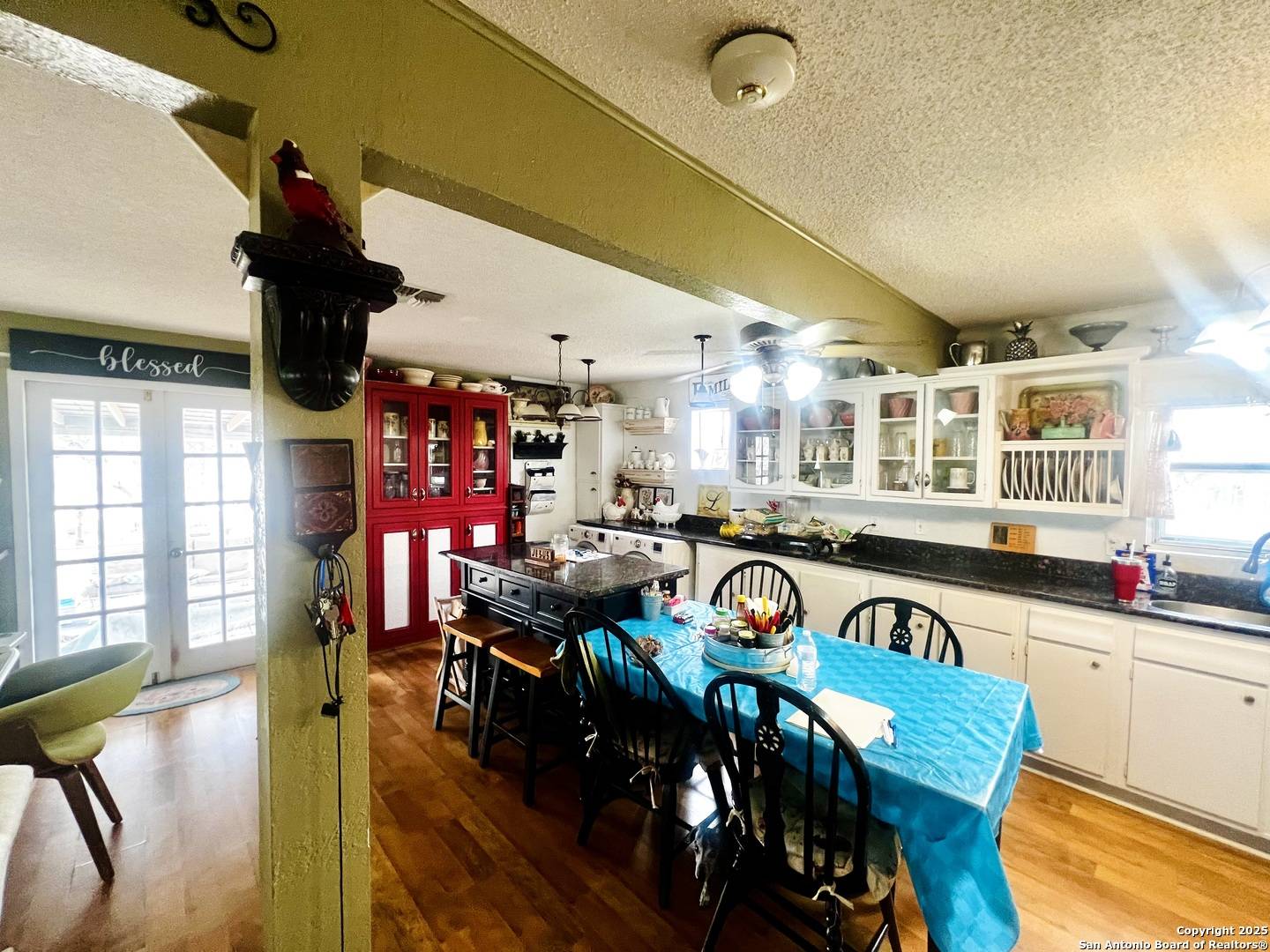 Devine, TX 78016,521 CR 7713 #1