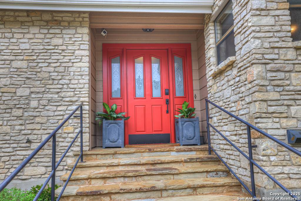Canyon Lake, TX 78133,605 High Oaks