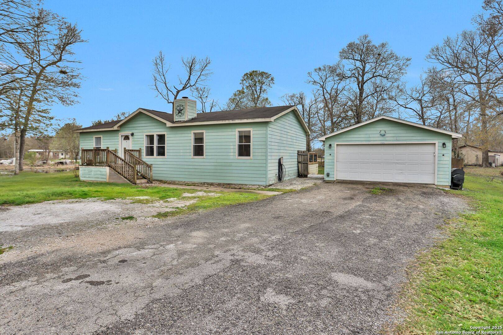 Cleveland, TX 77327,21650 County Road 37492