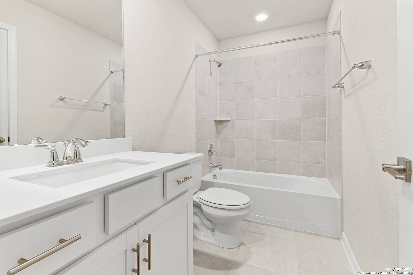 San Antonio, TX 78245,1227 Argon Way