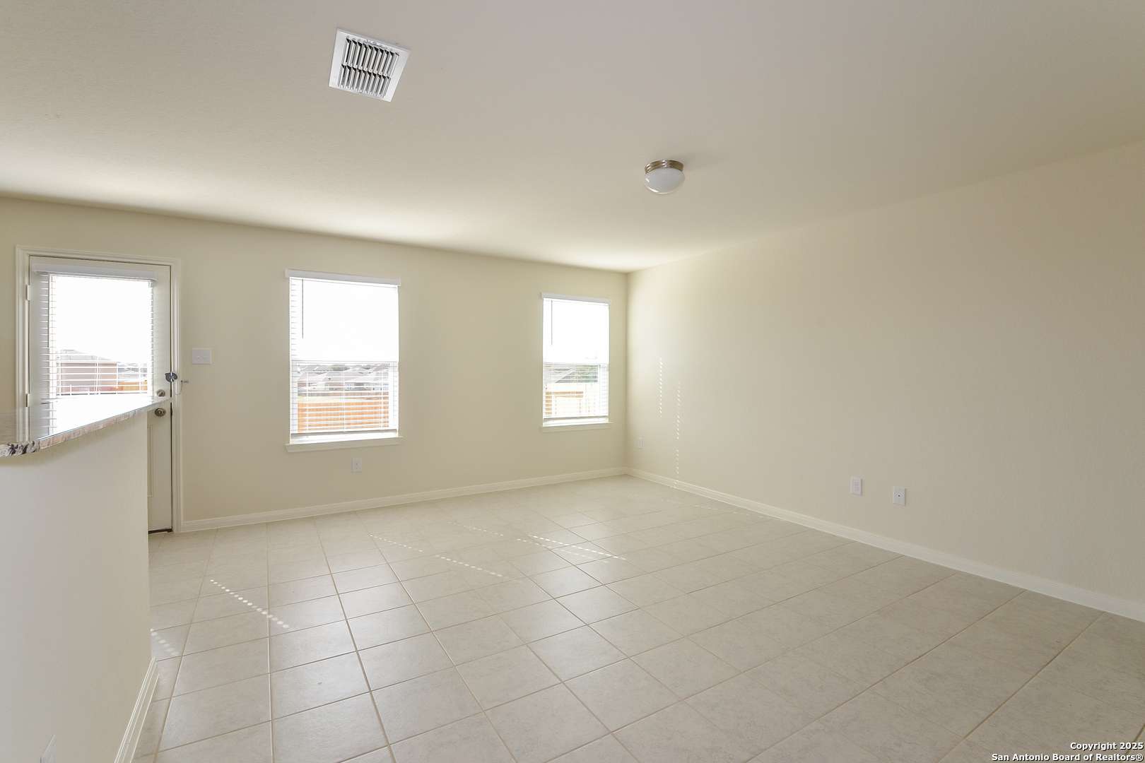 San Antonio, TX 78222,6202 Lakefront